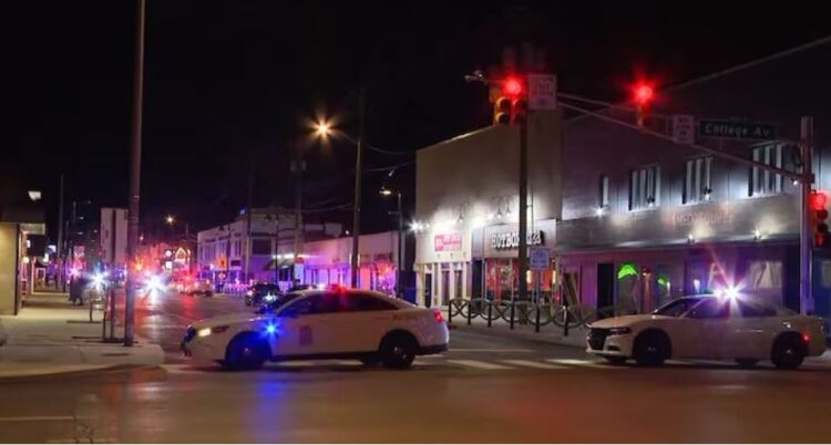 Të shtëna me armë në SHBA, një i vdekur dhe 5 të plagosur