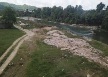 Hodhën foshnjën në lumë/ E përfshirë dyshohet e gjithë familja