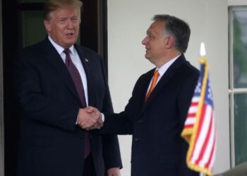 Orban ka një kërkesë për Trump: Kthehuni dhe na sillni…