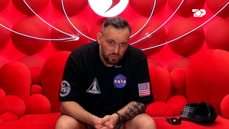 FOTO/ Arrestimi i Liam Osmanit, momenti kur policia e priste në dhomën e surprizave