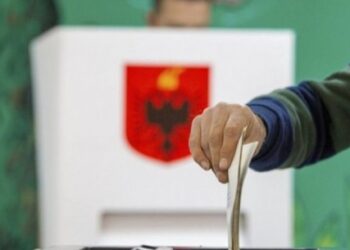 Zbardhet drafti i PS për ndryshimet e Kodit Zgjedhor