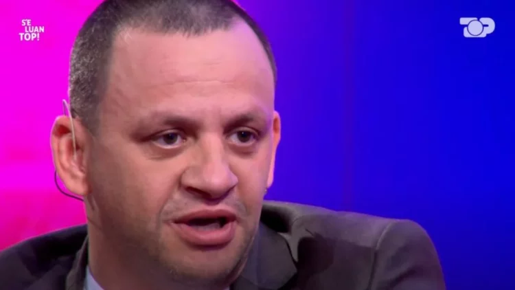 Mamaja i kërkon falje në letër, ja reagimi emocionues i Lisit (VIDEO)