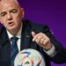 Kartoni blu në futboll? Reagon presidenti i FIFA-s: Nuk do të…