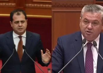 Murrizi – Bylykbashit: Duhet te bëni betejë për vlera jo për plehra