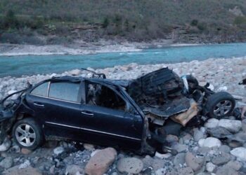 FOTO/ Aksidenti me 8 të vdekur në Këlcyrë, makina e shtypur totalisht