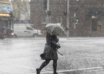 Vranësira dhe reshje shiu, si do jet moti sot