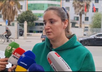 Nëna e fëmijës 3-vjeçar: Vjehrri dhe vjehrra nuk pranojnë të ma japin çunin