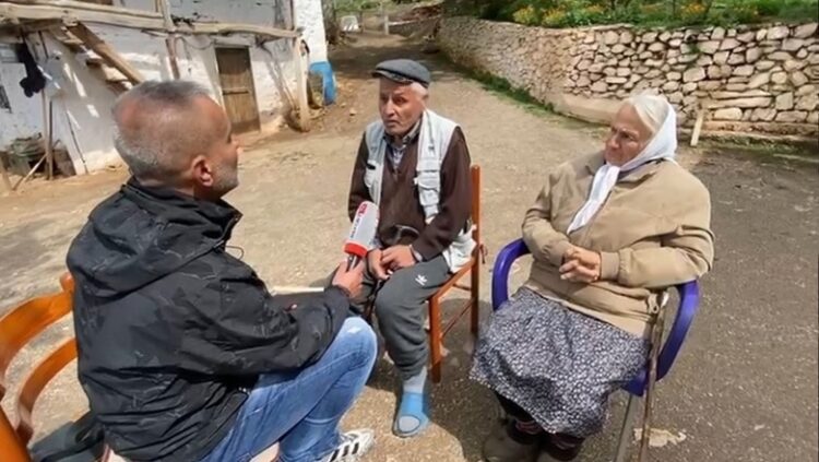 ”Rrëmbimi” i 3-vjeçarit nga gjyshërit, ende asnjë gjurmë. Stërgjyshërit në Has: Bahrija e solli nipin të shtunën