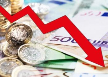 Pse po bie monedha Euro, dhe kur pritet të rritet? Flasin ekspertet