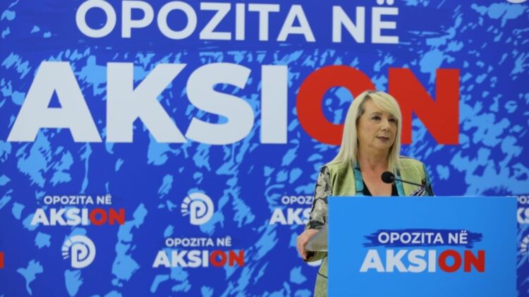 “Të burgosur politikë të regjimit”, PD kërkon lirimin e të arrestuarve për protestën para bashkisë