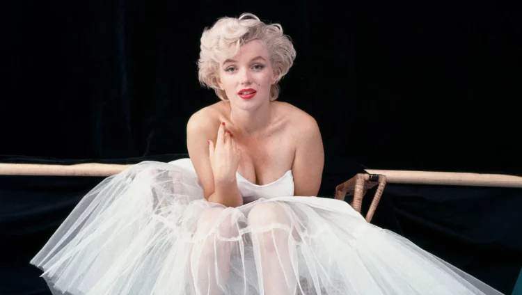 E bukur si Marilyn Monroe, ja disa këshilla nga ikona e sensualitetit