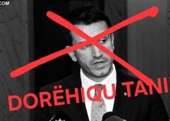 “Dorëhiqu tani”, protestë kundër Veliajt të premten para bashkisë