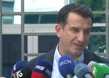 Pas tetë orësh, Veliaj del nga SPAK: Isha me “kolegët hetues”, tani jam i lehtësuar