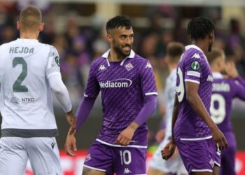 Liga e Konferencës, Fiorentina kalon në gjysmëfinale