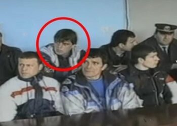 Lumturia nuk zgjati shumë! Dje u lirua, sot iu vunë prangat. Në janar i ekzekutuan djalin, kush është “Buzëderri”?