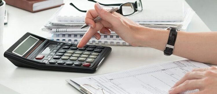 Profesionistët e lirë fitojnë më shumë se bankat, dalin shifrat