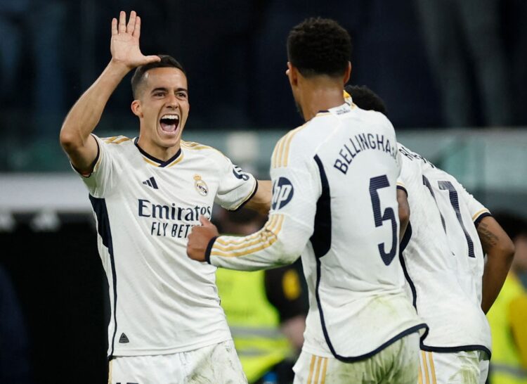 Reali, triumf mes polemikash në “Ela Clasico”, hipotekon titullin