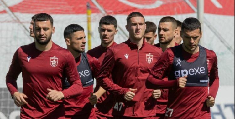 Partizani vë veten në siklet, luan fatet e sezonit në dy derbe të zjarrta