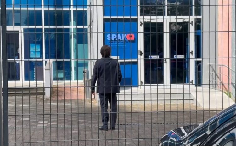 Ish-deputeti i LSI-së, Ralf Gjoni paraqitet ne SPAK