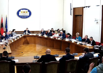 Komisioni hetimor për TIMS-in, Kryeministria nuk u përgjigjet deputetëve