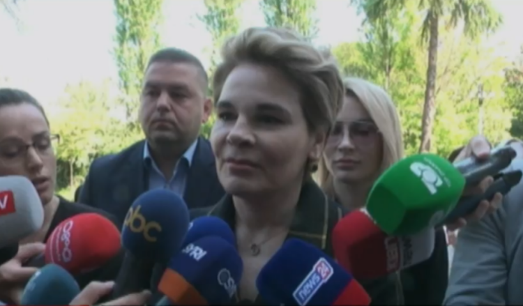 Kryemadhi flet për nepotizmin para nisjes së Konventës: Konflikti i interesit e shkatërron partinë