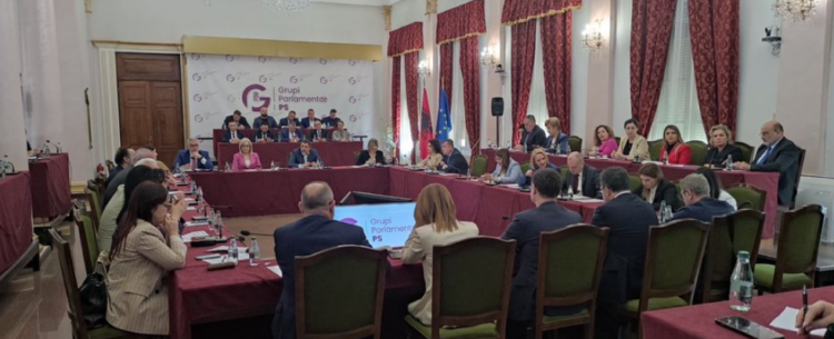 Mblidhet grupi parlamentar i PS, çfarë u diskutua