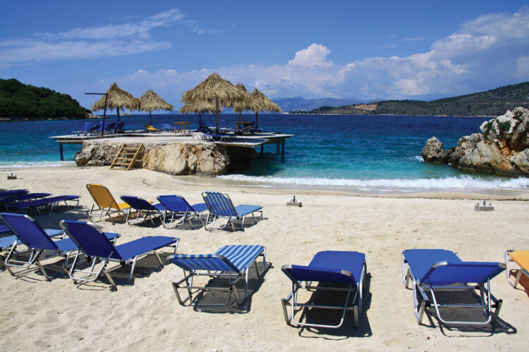 Turizmi nuk po nxit prodhimin vendas, por importet