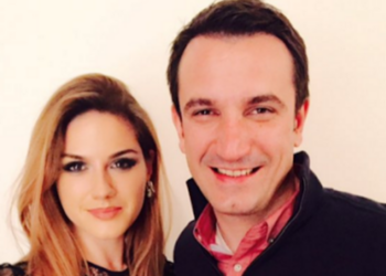 Kush e ka vjedhur veprën e artit të kuruar nga Ajola Xoxa?