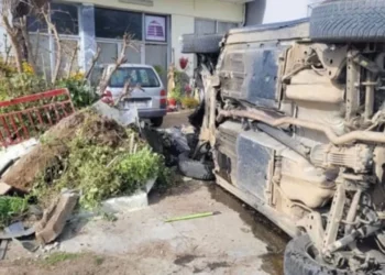 Aksident i rëndë në Greqi/ Makina përplas shqiptaren në stacionin e autobusit