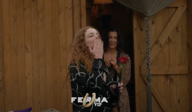 Dron dhe trëndafila, Artemisa surprizohet nga i dashuri në “Ferma VIP”