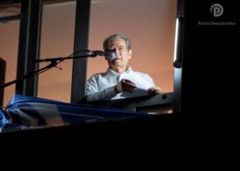 Inceneratori i Tiranës/ Berisha: Krimineli Veliaj të tregojë ku kanë shkuar 130 mln € e vjedhura