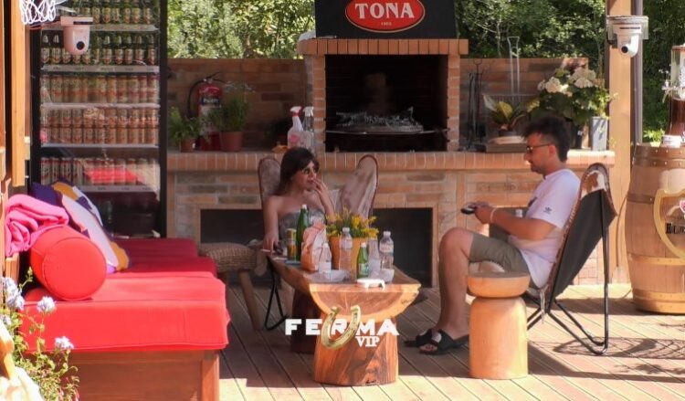 Pas surprizës me parashutë, Ditea flet me Albanon: Babai gjithmonë më…