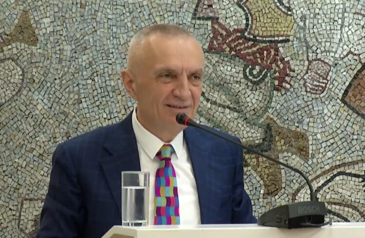 “SPAK-tarollaku”, Meta paralajmëron: Të hetojë kë të dojë, unë këtu jam