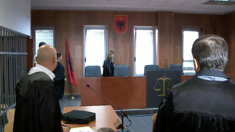 Hije skandali te provimi i pranimit në Magjistraturë, në listën fituese shtohen 42 kandidatë. Reagon drejtori i Shkollës