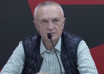 Meta: Iku koha kur opozita drejtohej nga lulushët, tani minjtë po dridhen…