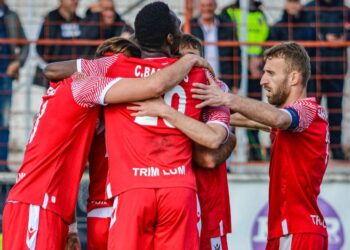 Dominimi i skuadrave shqiptare në Maqedoninë e Veriut, fundi i sezonit premton spektakël