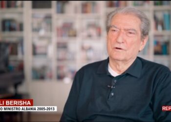 “Jam në arrest politik”,  lideri i opozitës Sali Berisha flet për RAI 3