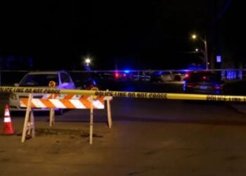 Të shtëna me armë në një festë në SHBA, dy të vdekur dhe 6 të plagosur