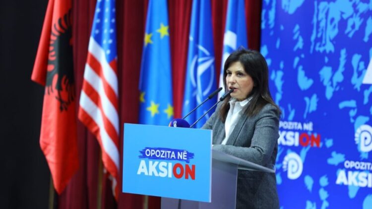 Topalli: Regjimet nuk rrëzohen me votë, por vetëm me rebelim