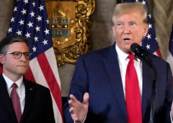 Trump: Ndihma për Ukrainën të jetë në formë kredie