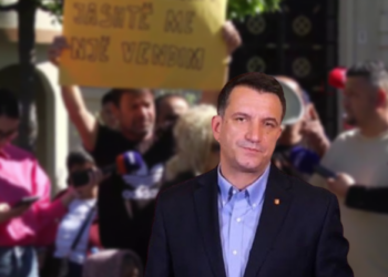 “Veliaj dil dhe na sqaro”, sërish protestë para Bashkisë Tiranë