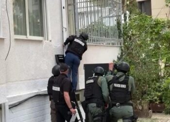 Ngjarja në Durrës, fëmijët: Babai na thoshte ‘po na sulmon armiku’ dhe qëllonte me armë