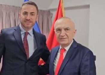 Meta vizitë në Mal të Zi, takohet me Sekretarin e Përgjithshëm të DPS