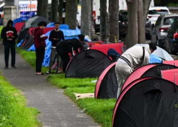 DW: Pasojat e ligjit “Ruanda” vështirësojnë edhe më shumë situatën për emigrantët