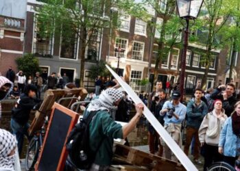 Mbyllet për 2 ditë Universiteti i Amsterdamit pas protestave të dhunshme për Gazën