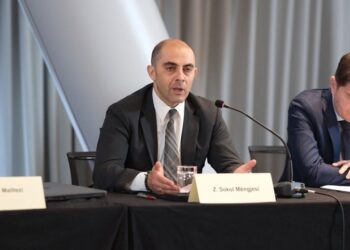 U sulmua me mjete të forta, gjendja e Sokol Mëngjesit vijon të mbetet e rëndë! Avokati në intubim