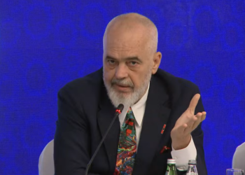 Rama thirrje vendeve të rajonit: Nuk duhet të bllokojmë vetveten