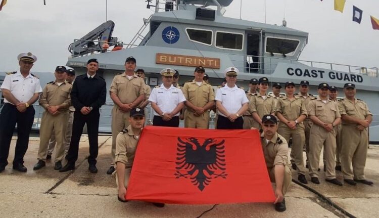 Forca Detare shqiptare dërgon anijen e dytë në operacionet e NATO-s