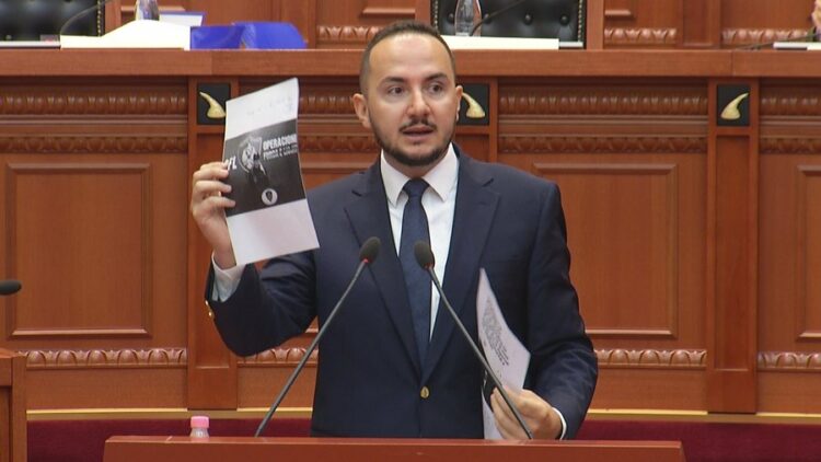 Salianji-Ballës: Ku është Ervis Martinaj? A keni guxim t’i tregoni familjarëve?