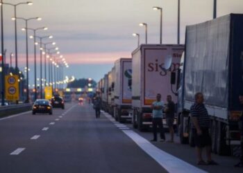 4-mujori, prodhimi vendas ikën në eksport, konsumatorët ushqehen me importe